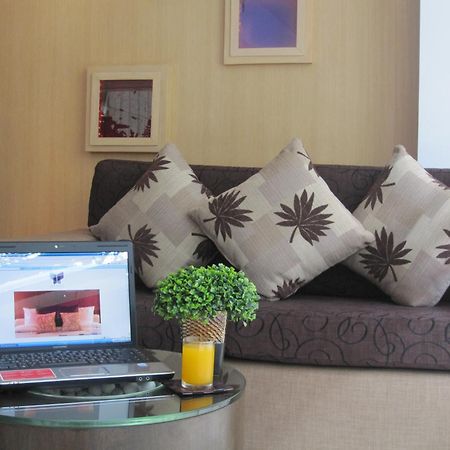 Paradiso Boutique Suites Bangkok Esterno foto