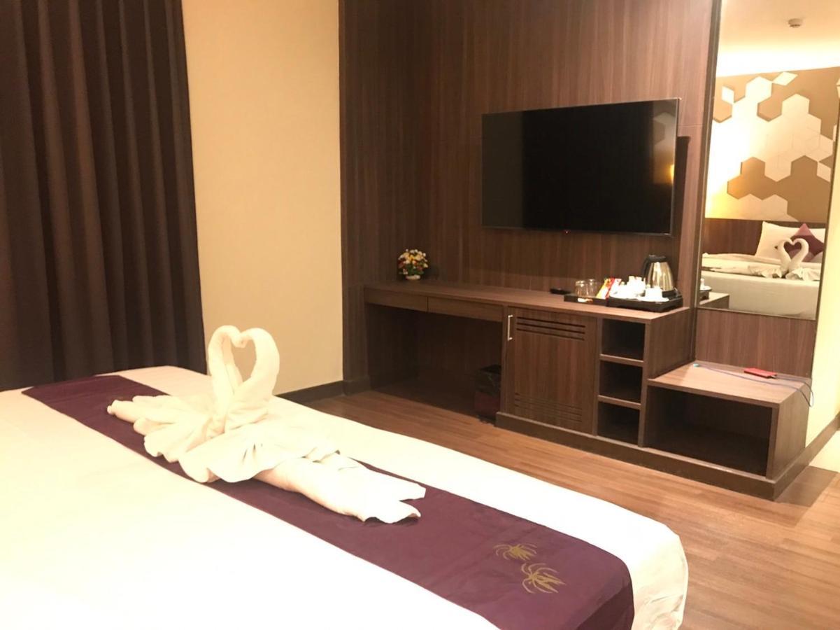 Paradiso Boutique Suites Bangkok Esterno foto