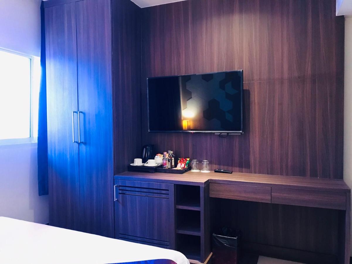 Paradiso Boutique Suites Bangkok Esterno foto