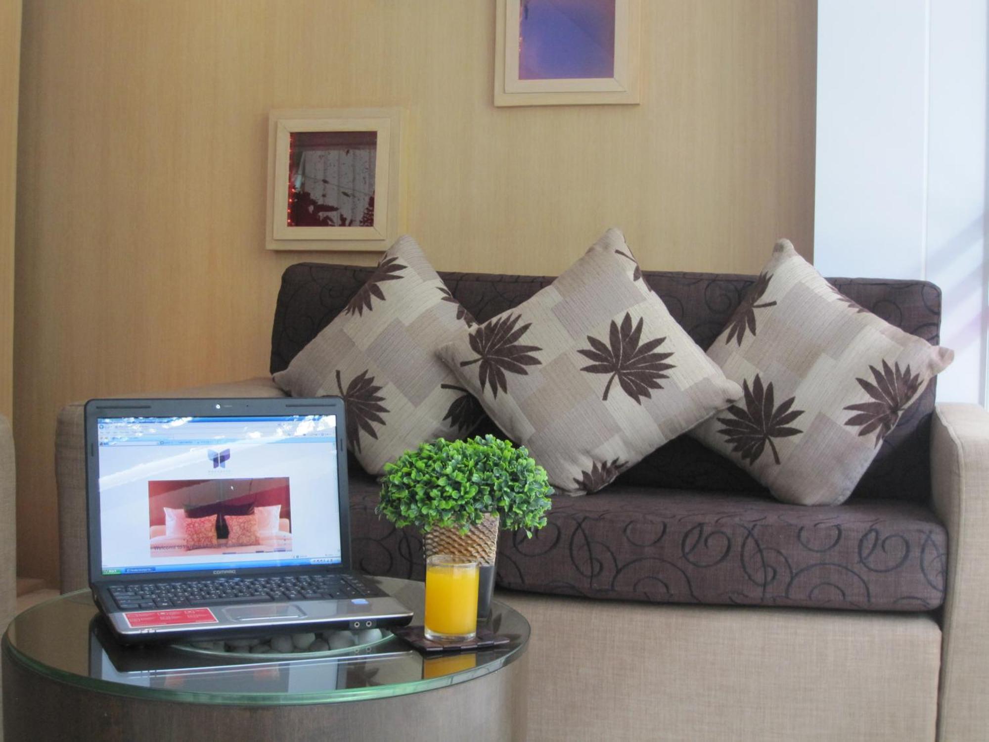 Paradiso Boutique Suites Bangkok Esterno foto