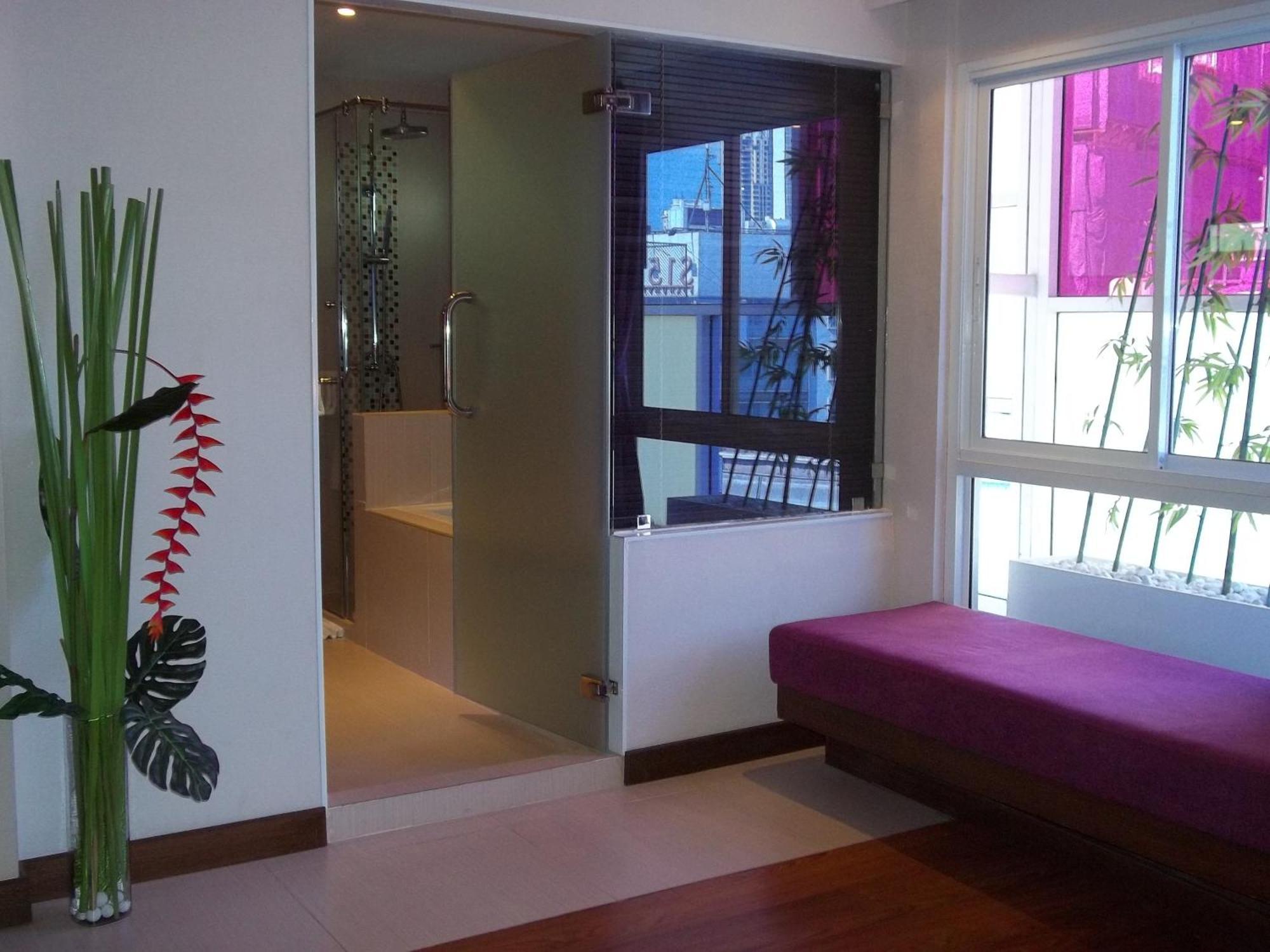 Paradiso Boutique Suites Bangkok Esterno foto