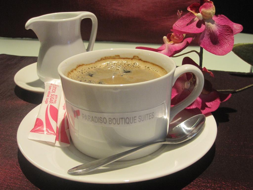 Paradiso Boutique Suites Bangkok Esterno foto